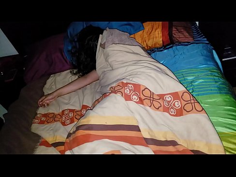 ❤️ Semeordea bere amaorde gazteari errieta egiten dio lo egiten duen bitartean. ❤️ Porno %eu.https-tubsexer.ruan ❤