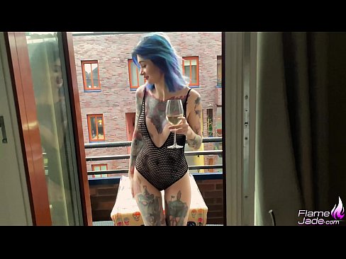❤️ Neska Ikaragarria trago batez zurrupatzen eta zeru zabalean sutsuki izorratzen ❤️ Porno %eu.https-tubsexer.ruan ❤